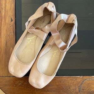 Jessica Simpson Ballet Flats!
